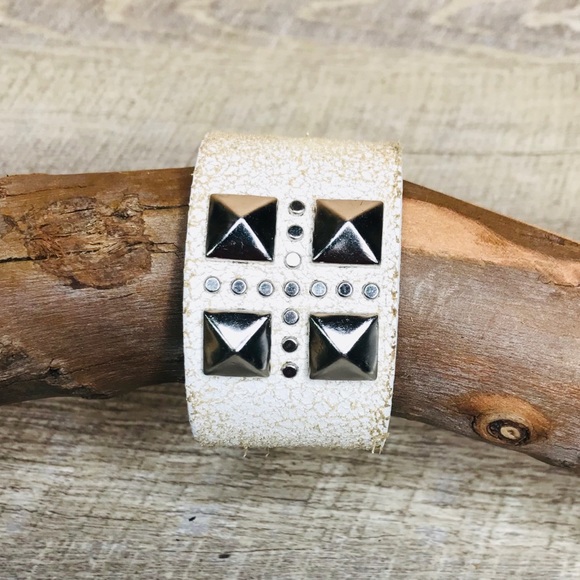 handmade Jewelry - Sale! Leather distressed cuff with silver studs